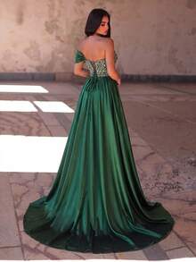 Gaun Malam Formal Elegan dengan Lengan Asimetris dan Tali Belakang, Berhiaskan Payet dan Manik-manik, Cocok untuk Pesta Pernikahan Musim Gugur. - Dark Green - View 3