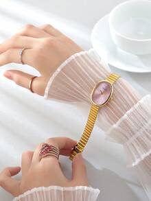 1pc Women's Casual Luxury Versatile Minimalist Vintage Quartz Watch Suitable For Daily Wear - Gold - View 2