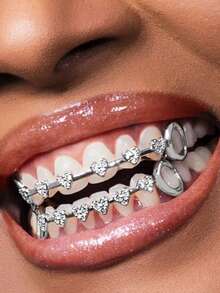 1組時尚6齒水鑽愛心造型亮面嘻哈牙套，適合日常配戴、音樂節、派對，中性款 - 銀色 - 查看 1