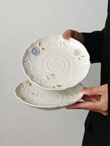 1/2/4pcs Embossed Floral Ceramic Plates, European Style Fresh Ceramic Plates, Dessert Cake Plates, Casual Snack Plates, Coffee Cup Trays, Candy Plates, Fruit Plates, Gift Tableware - Multicolor - View 6