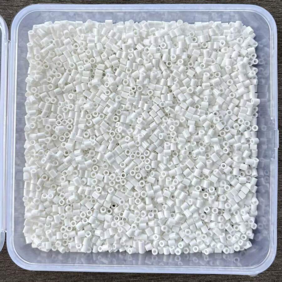 1000pcs/Pack 2.6mm Mini Fuse Beads Pixel Puzzle Iron Beads Colorful Perler Beads Fun Fuse Beads Puzzle Handmade DIY 3D Puzzle Toy - White - View 1