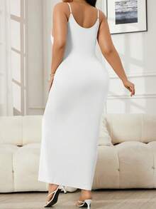 Sexy Lace Plus Size Women's Shaping Slip Dress, Opaque, Adjustable Shoulder Straps, Spaghetti Strap, Comfortable High Elasticity Slip (Light Shaping) - White - View 2