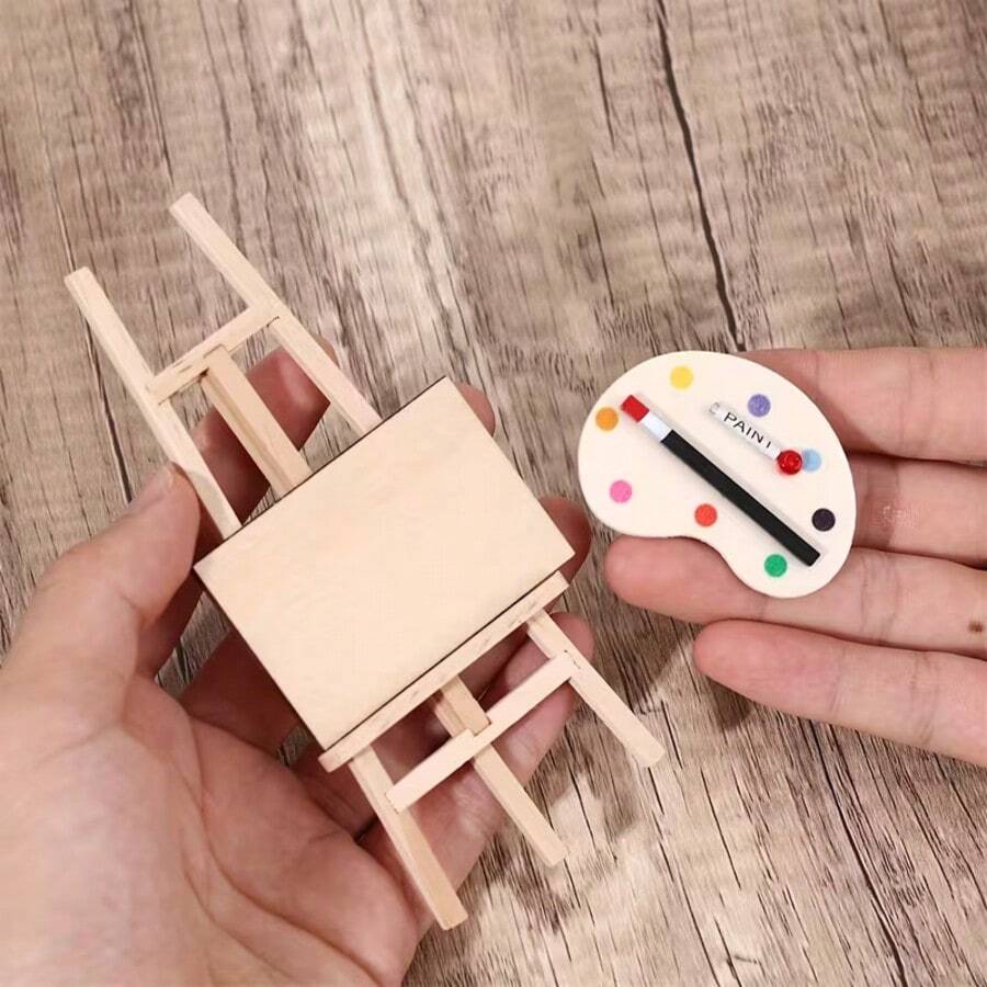 1 Piece Set Dollhouse Decoration, Dollhouse Mini Easel Display Stand, BJD Miniature Painting Gallery Scene Ornament Model, Miniature Scene DIY Accessory, Collectible Gift For Hobbyists And Enthusiasts - Mini Easel + Palette Model - View 1