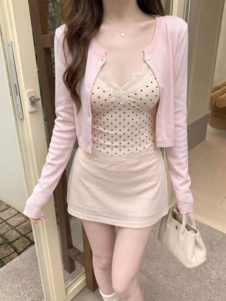 韓系柔和粉色短版針織女款圓領修身顯瘦單排扣長袖上衣 百搭秋季 - 粉色 - 查看 1