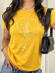 Camiseta de manga corta para mujer, estampado línea corazón con rosario y virgen, diseño religioso, top inspirador, blusa informal para uso diario - Amarillo - Ver 2
