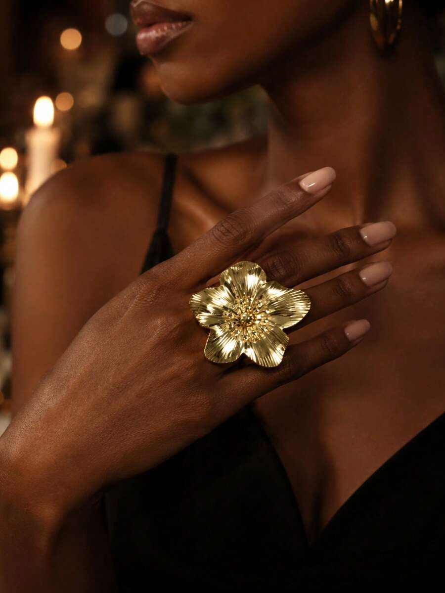 4pcs Thick Gold Oversized Exaggerated Ring Set, Starfish Shell Flower Open Adjustable Rings, Vacation Essential - D062 - View 1