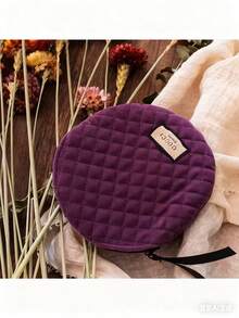 Lila gesteppte runde Kosmetiktasche mit Reißverschluss, Etikett-Dekor, tragbar, schlicht und elegant, Aufbewahrungstasche mit orientalischem Charme-Design für Reisen, Schule, Einkaufen und Arbeit, Geschenk für Frauen GUCCI‑GIFT‑10 - Violett - Übersicht 9