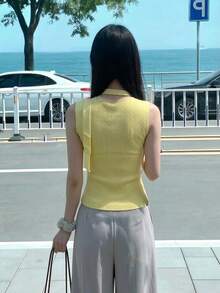 RUIWY Elegant Women's Sleeveless Knit Vest, V-Neck Design, Colorblock Lace Accents, Regular Fit Fall Yellow - Yellow - View 3