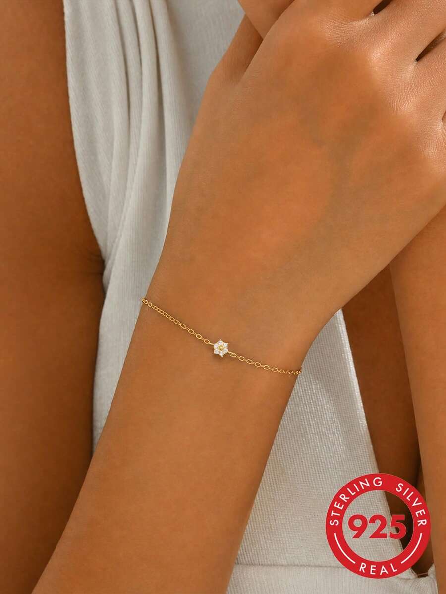 1pc S925 Sterling Silver Delicate Floral Bracelet For Women, Mori Style Exquisite Fresh Small 3D Flower Wrist Chain, Low-Key Elegant Atmosphere, Suitable For Single Wear Or Layering, Versatile For Daily Commute, Niche Jewelry Accessory