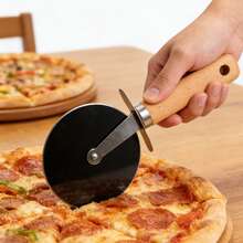 Cortador de Pizza / Rueda para Pizza de Acero / Cuchillo de Pizza con Mango de Madera / Utensilio para Repostería / Cortador de Masa - Cortador de pizza - Ver 6
