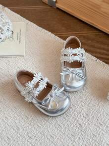 Girls' Flat Mary Jane Shoes With Lace Ties, Daisy And Pearl Flower Decor, Suitable For Daily Wear - Silver - View 3