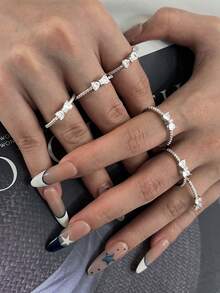 1Pc Silvery Luxury Diamond Ring,Vintage Butterfly Gemstone Ring, Inlaid Zirconia Butterfly Ring,For Women And Girls Holiday,Party, Daily,Jewelry Gifts - Silver - View 1