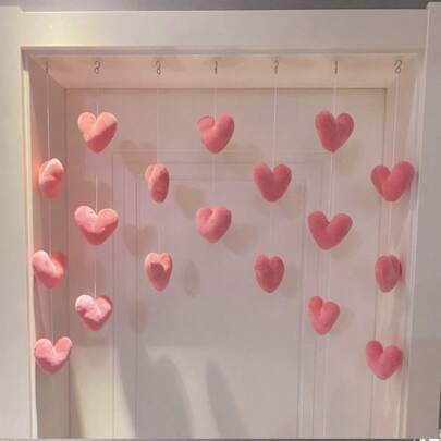 7pcs/Pack 18 Heart-Shaped Door Curtains, Room Divider Curtains, Finished Hanging Curtains, Romantic Decorative Door Curtains, Creative Arrangement, Atmosphere Enhancing, Suitable For Doorways, Windows, Bedheads, Various Home Decor, Perfect Holiday Gift