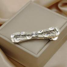 1pc Rhinestone Bow Hair Clip, New Pearl Edge Alligator Hair Clip, Simple Bangs Clip, Hair Accessory - White - View 2