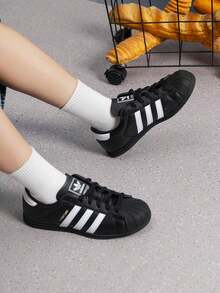 Adidas Women's SUPERSTAR LO PRO W 2026 Summer New Classic Shell Toe Casual Skate Shoes KI6824 - Number 1 Black/White/Gold - View 3