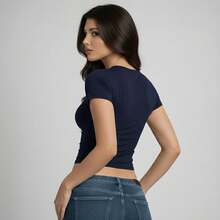 Baby Tee Minimalista Algodão Baby Look Basico Tecido Premium Blusa Feminina PP ao GG - Azul Marinho - Visão 2