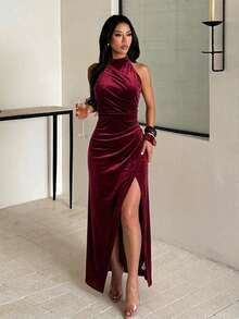 Elegant Women's Burgundy Velvet Backless Sleeveless Long Dress With High Slit Design, Perfect For Evening Parties And Formal Occasions - Burgundy - View 2