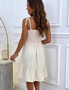 Elastic Waist Tie Strap Ruffle Dress Casual Fabric Ruched Tie-Up Dresses Evening Spring And Summer - 米白色 - 查看 2