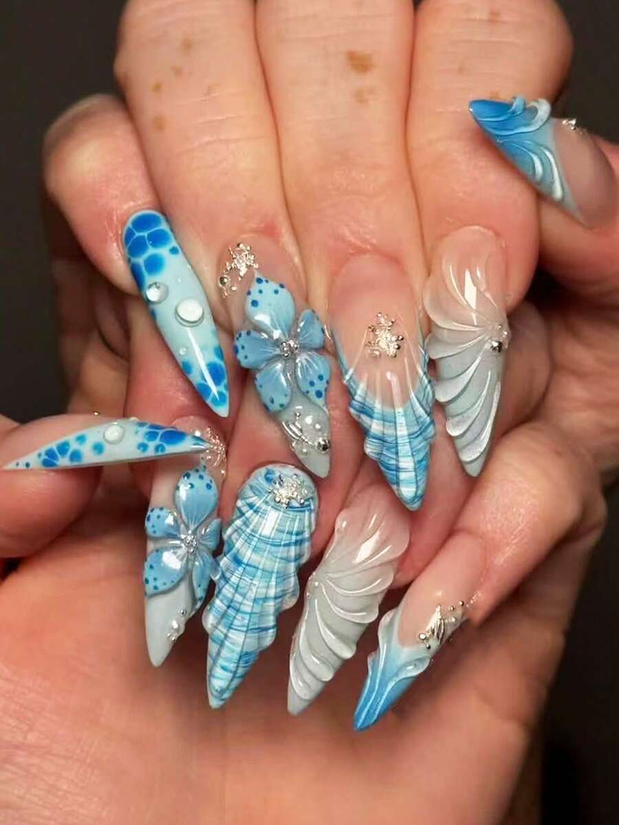 24pcs 3D Ice Blue Butterfly Wave Long Pointed Press-On Nails, Nude Base Gradient Embossed Shell Wave Nail Stickers, Cool Healing Island Style Removable Manicure, Makes Fingers Look Slender For Photos - 淺藍色 - 查看 1