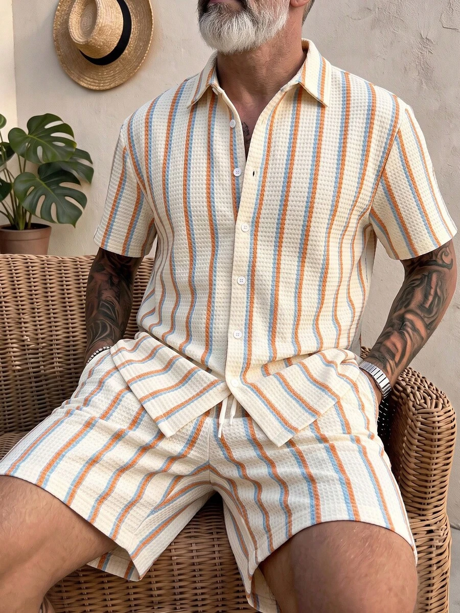 Conjunto de 2 piezas GOLDREDY para hombre de verano, camisa de manga corta de punto con textura de rayas aleatorias y pantalones cortos a juego con cordón y textura