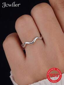 1pc 925 Sterling Silver Solid Color Wave Ring, Multiple Sizes Available, Suitable For Cool Girls And Women, Ideal Choice For Date Gift Or Exquisite Jewelry - Silver - View 1