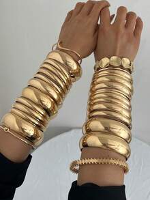 Random 13pcs/9pcs/4pcs/1pc Vintage Elegant Exaggerated Bohemian Style Women's Metal Iron Plate Bracelets, Suitable For Daily Casual, Party And Summer Vacation Travel Wear, Gift - Gold - View 3