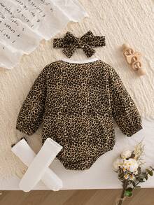 Autumn/Winter Cute Round Neck Leopard Print Long Sleeve Bow Bodysuit & Bow Socks & Headband For Baby Girls - Multicolor - View 3