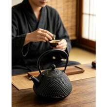 1pc Handmade Textured Cast Iron Teapot, Japanese Style Textured Cast Iron Teapot, Suitable For Outdoor Tea Mats And Indoor Tea Rooms. - Black - View 8