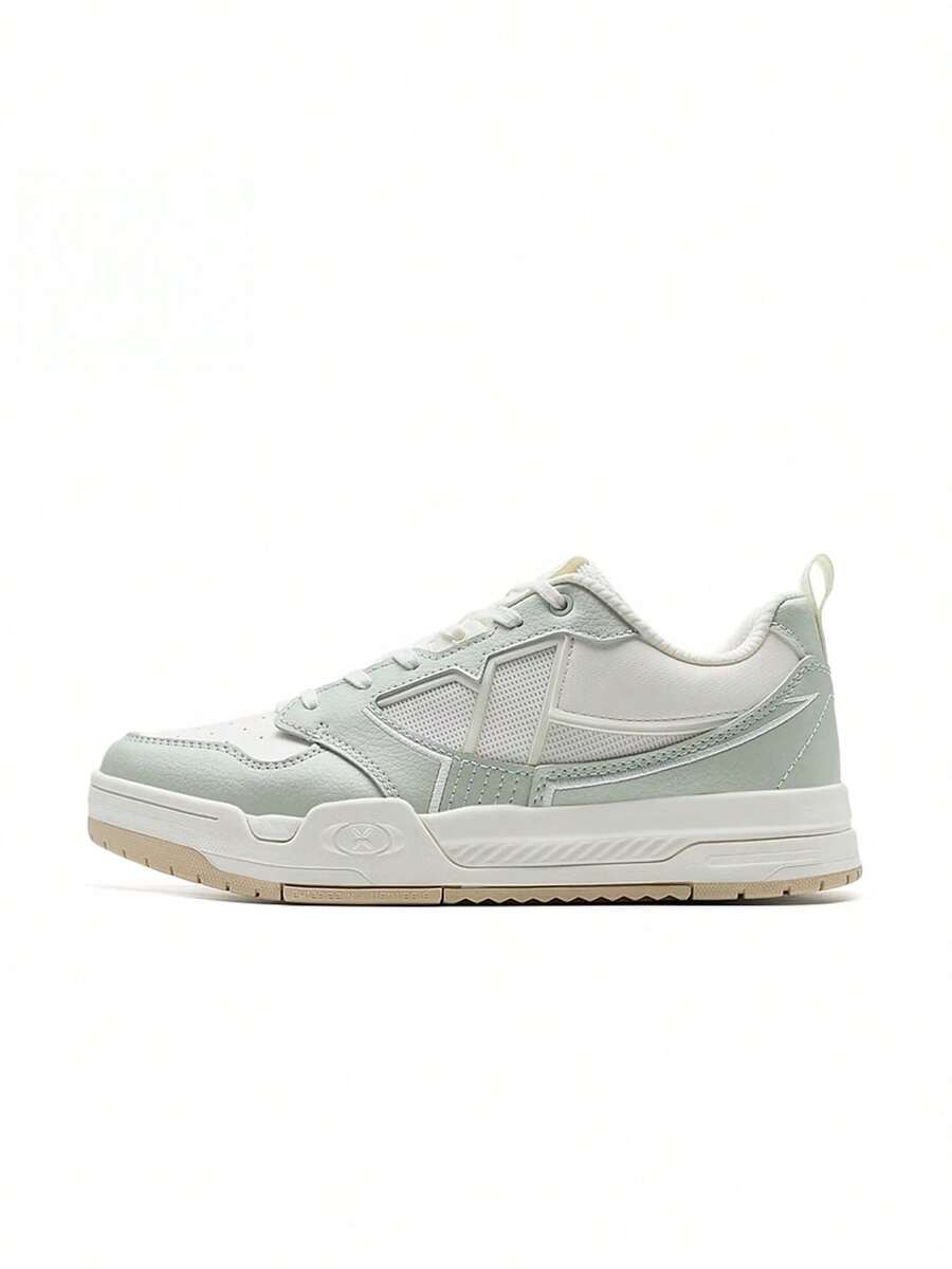 XTEP New Women's Outdoor Versatile Lightweight Casual STEP Sneakers - White/Green - View 1