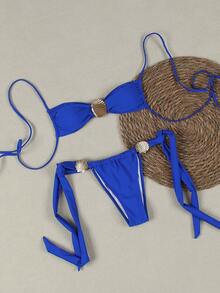 Bikini Segitiga Halter 2 Potong Wanita Warna Biru Tua dengan Detail Kerut, Tali Samping Motif Cangkang Emas, Elegan dan Seksi untuk Liburan di Pantai, Pulau, Tropis, Pesta, dan Foto. - Biru - View 2