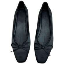 Women Flats - Color - View 6