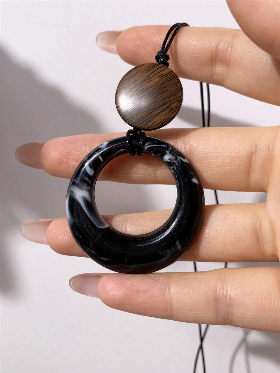 1pc Vintage Black Leather Cord Long Round Pendant Necklace, Suitable For Women's Daily Wear, Minimalist Style - Black Geometric Long Necklace - View 1