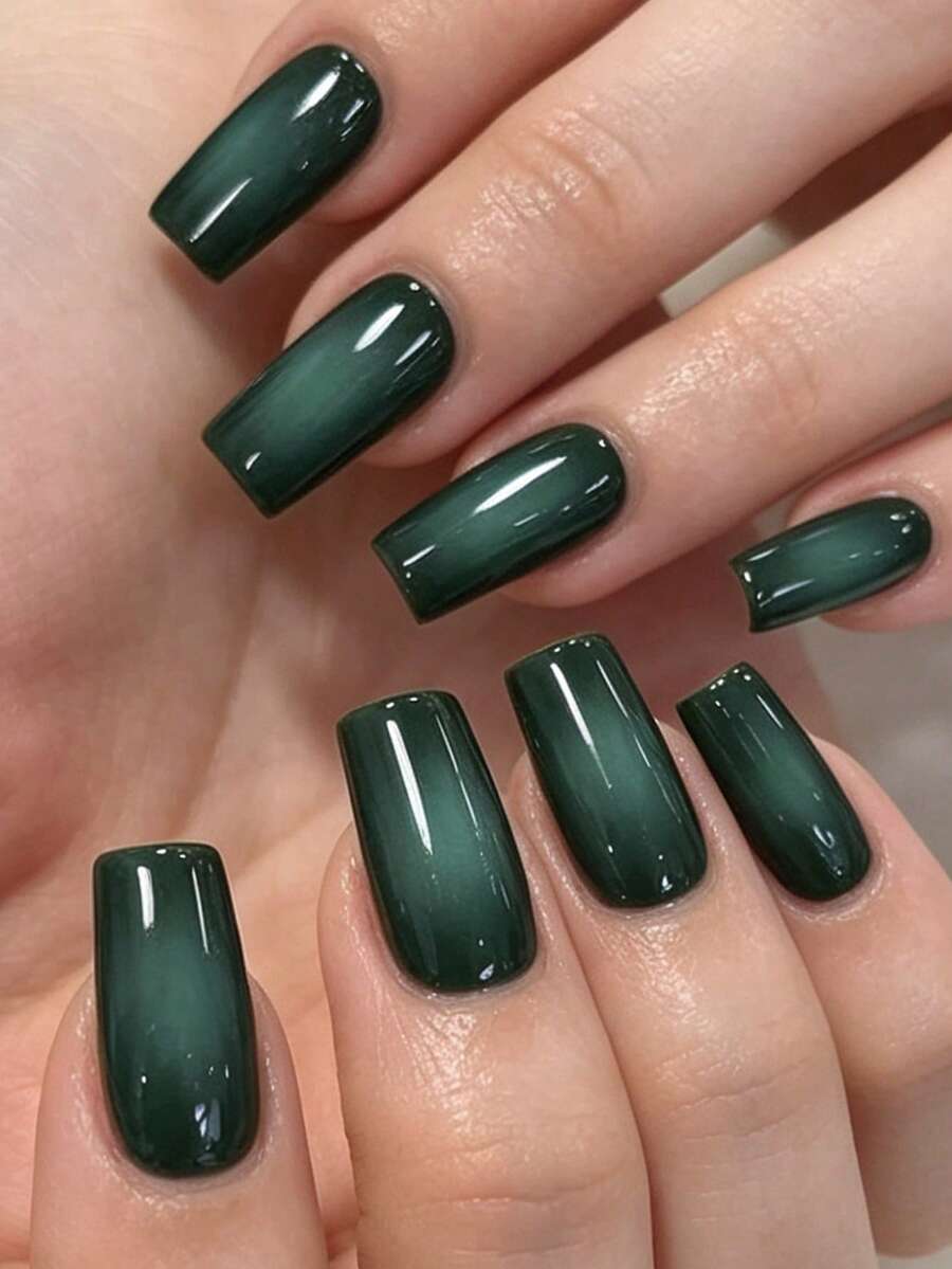 Show Your Beauty 24片中長款水管甲 經典優雅深綠漸層紮染亮面亮色顯白假指甲 時尚百搭穿戴甲 適合約會派對 春夏秋冬 女士女孩日常佩戴 可拆卸式穿戴甲組 含果凍膠與指甲锉 易佩戴且持久 果凍膠隨機發送 - 墨綠色 - 查看 1