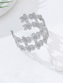 1pc Double Layer Metal Plumeria Hollow Floral Bracelet, Suitable For Women's Daily, Party, Travel Wear - Double-layer Floral Bracelet - View 4