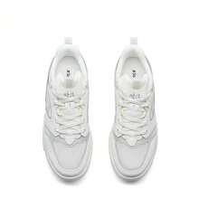 XTEP New Women's Versatile Lightweight Breathable Mesh Outdoor Casual Sneakers - White/Grey-green - View 7