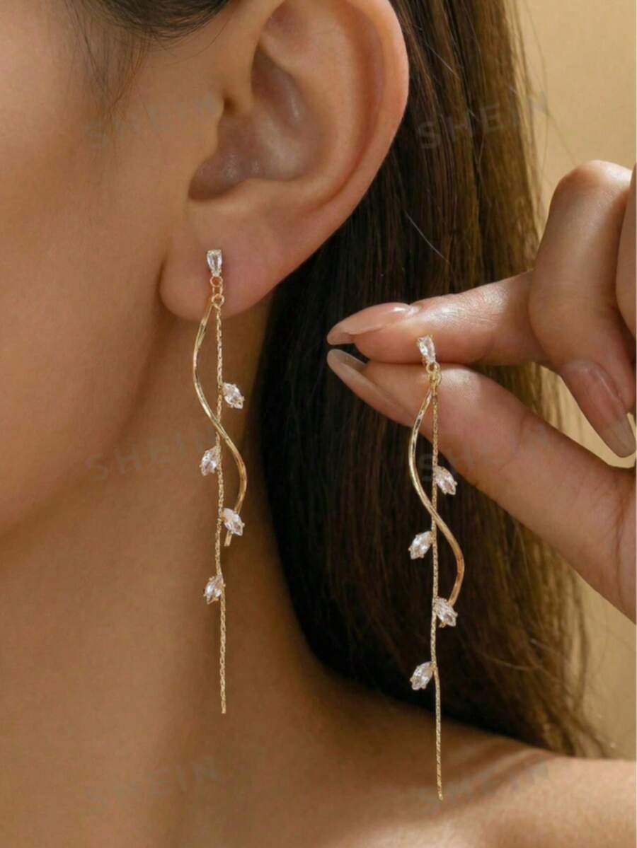 2pcs/Set Women's Zirconia Elegant Long Leaf Tassel Earrings, Ins Style Twisted Long Pendant Earrings, Suitable For Daily Wear - Gold - View 1