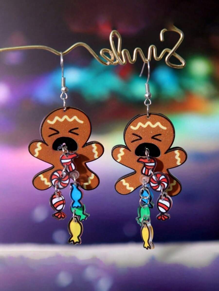 A Fun And Cute Gingerbread Candy Chain Earring, Perfect For Christmas, Halloween, And Holiday Gifts - Style 1 - View 1