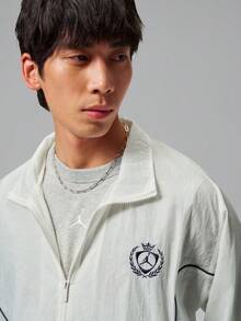 Jordan Men's AS FIRST CLASS WIND JKT Woven Hoodless Jacket IW1602-133 - Black and White - View 3