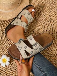 2026 New Minimalist Metal Decor One-Strap Flat Slide Sandals For Women, Summer Outdoor Wear, Soft Sole Slip-On Sandals, Versatile Open Toe Beach Slides For Home And Commuting - Beige - View 1