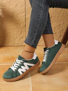 NOBLEARL Low Top Lace-Up N Print Running Trainers,Minimal Flat Sneakers, Cushioned Comfort Flats For Office & Daily Walking - Green - View 4