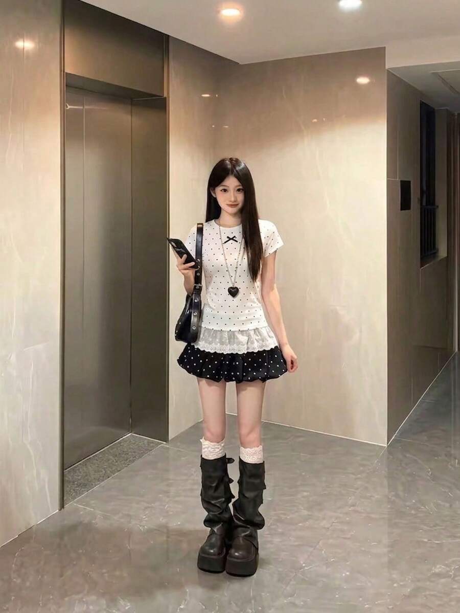 女款女孩風蕾絲飾邊拼接波點短袖T恤 夏季新款修身顯瘦甜辣方肩上衣 白色 - 白色 - 查看 1