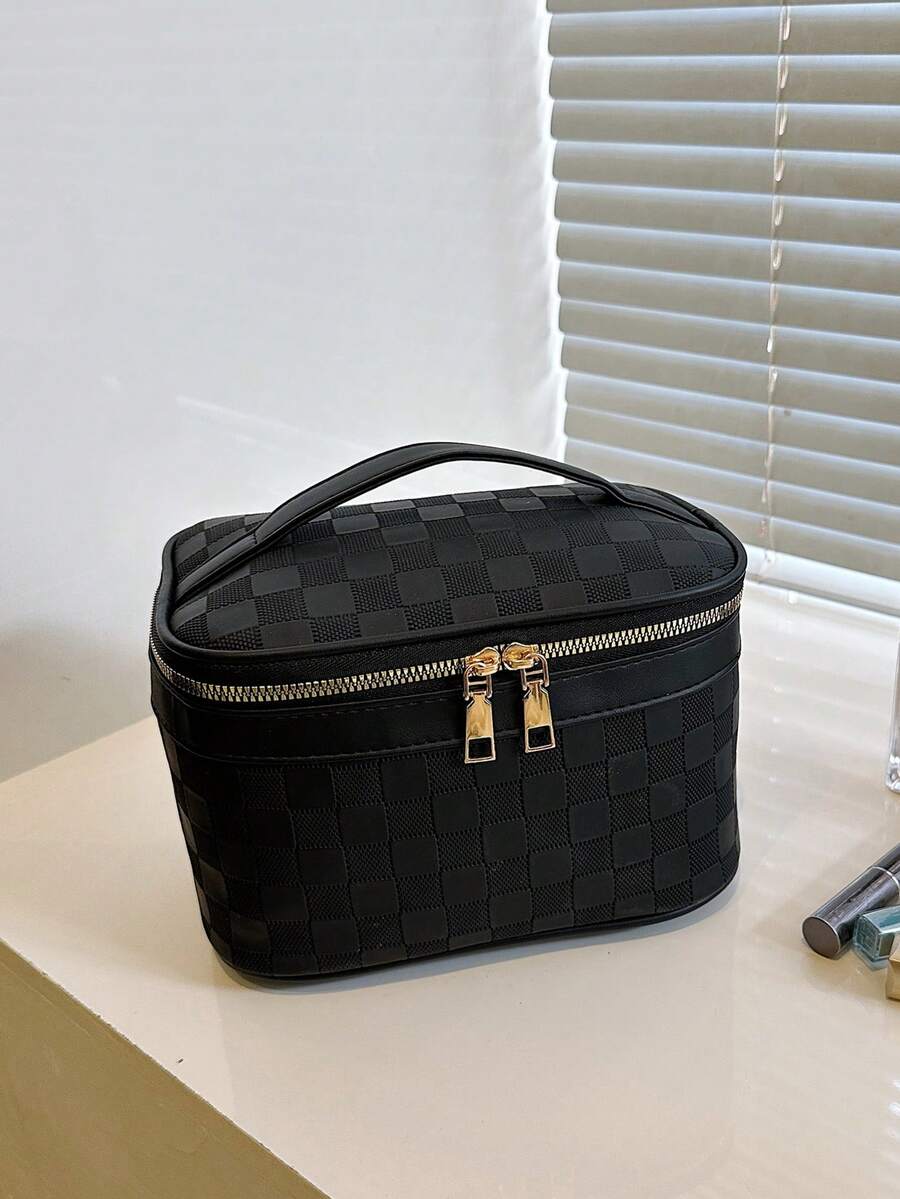 1pc Black PU Minimalist Casual Daily Toiletry Bag, Portable Makeup Bag, High-End Fashion Women's Bag For Work, Commute, Touch-Up, Toiletry Storage,Makeup Organizer,Room Decor - Black - View 1