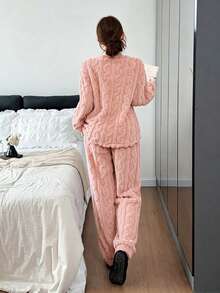 Dreamivo 2pcs/Set Women's Winter Cute Bear Pattern Embroidered Thick Long Sleeve Long Pants Fleece Pajama Set - Coral Pink - View 2