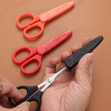 1pc Safety Cover Small Scissors Straight Blade Beauty Scissors Eyebrow Trimming Makeup Scissors Office Study Craft Scissors Random Color - Single Piece - View 4