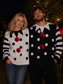 Couples Halloween Clown Costume 2-Person Conjoined Pullovers For Cosplay - Black and White - View 3