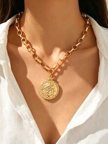 1pc Casual Chunky Jewelry Minimalist Gold Collarbone Chain Fashion Versatile Gold Chain Portrait Pendant Thick Necklace Charming Women's Jewelry Suitable For Daily Wear, Shopping, Photo, Party And Gathering - Gold - View 1