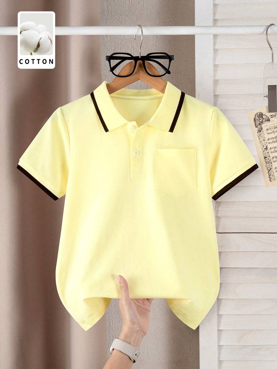 男孩女孩黃色純棉短袖 Polo 衫，棕色對比飾邊領口與袖口，胸前口袋校服上衣，適合返校與日常穿著 - 黃色 - 查看 1