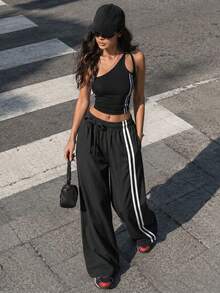 Women's Black And White Reversible Striped Wide Leg Sweatpants, Y2K Style, Drawstring Waist Loose Silhouette Streetwear Sports - Black - View 2