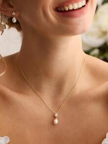 18K Gold Plated Clover Zirconia Pearl Necklace, Elegant And Hypoallergenic, Suitable For Women's Daily Wear And Holiday Gifts - Gold - View 6
