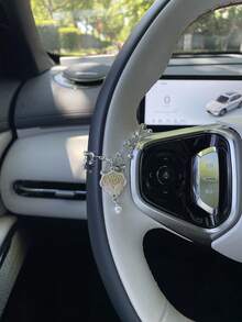 1件如意蝴蝶吊墜水鑽蝴蝶流蘇車用方向盤裝飾鏈，合金磨砂銀滴油水鑽蝴蝶流蘇鏈，通用包包掛飾鏈，車用方向盤掛鏈，適合日常使用與送禮 - A - 查看 2